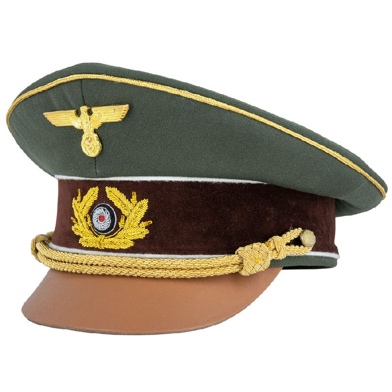 hitler hat